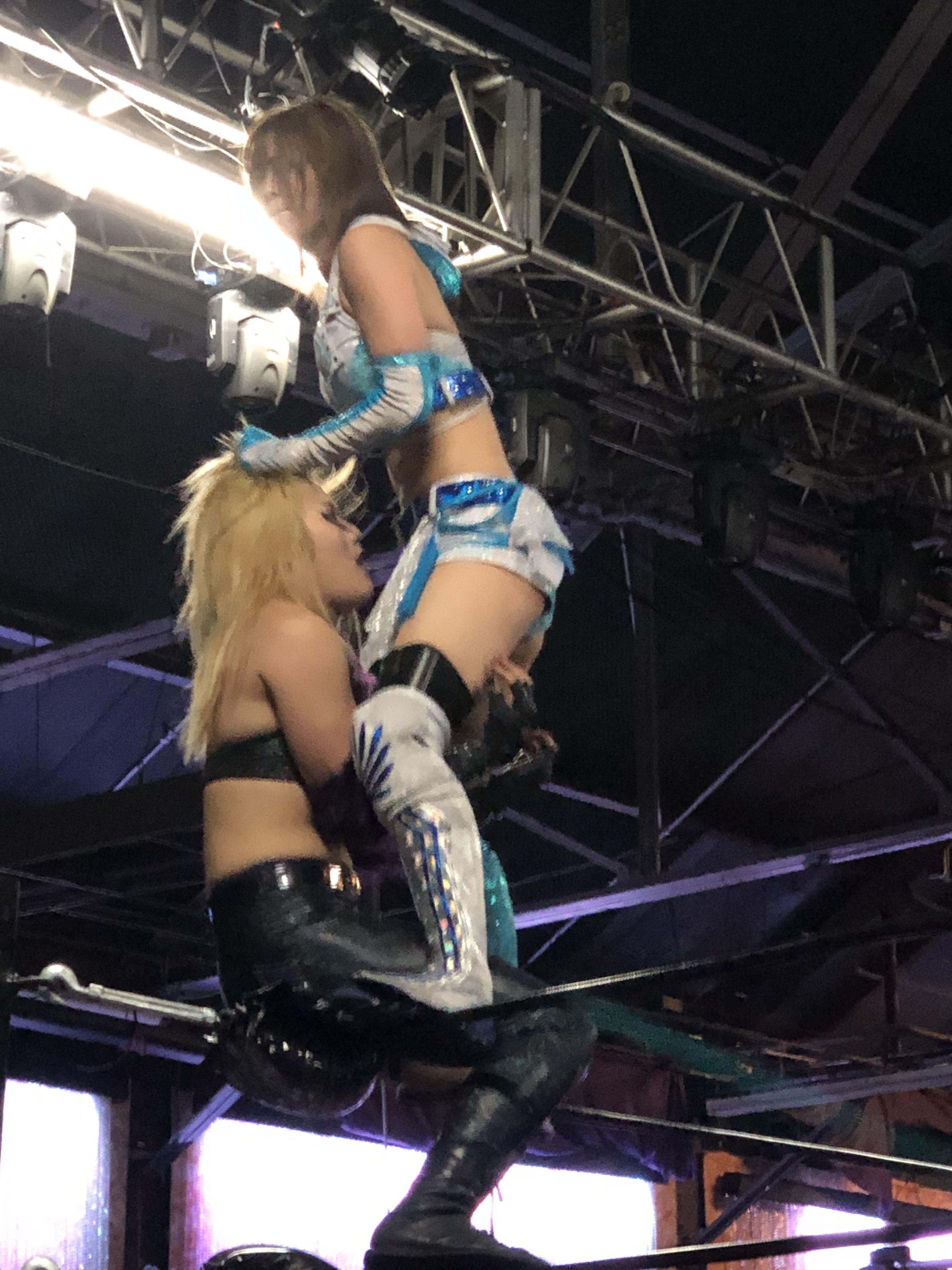 mNH4ZQ1UTOSHvuWkln4BQA